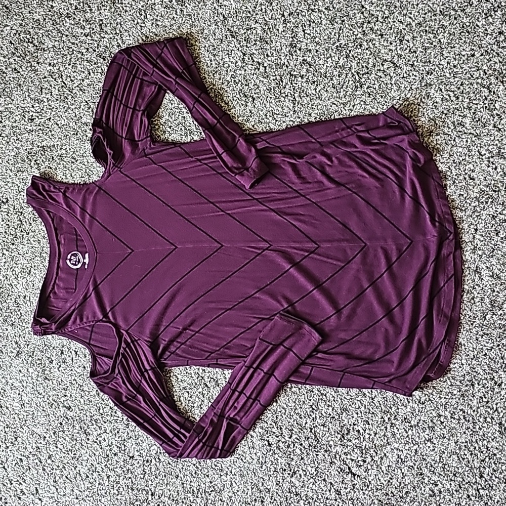 Maurices long sleeved cold shoulder top, size M